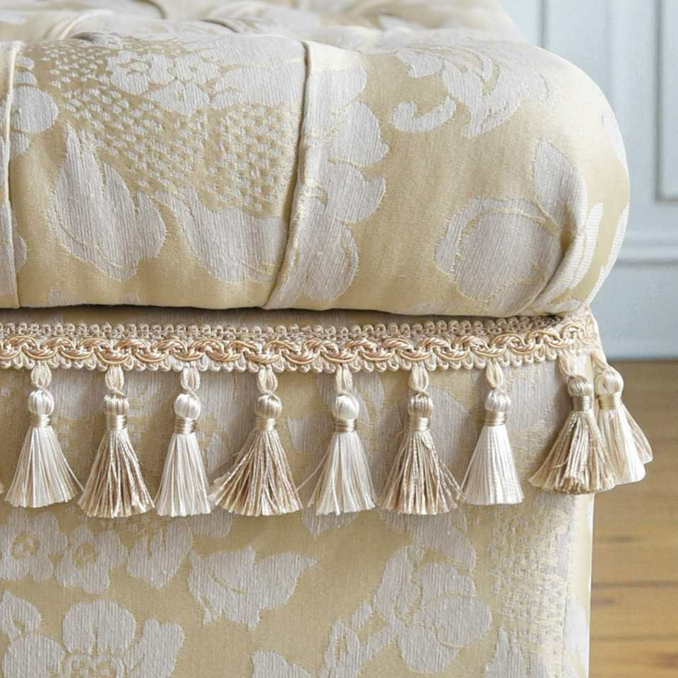 ヨーロピアン アンティーク調 収納付き スツール 画像6