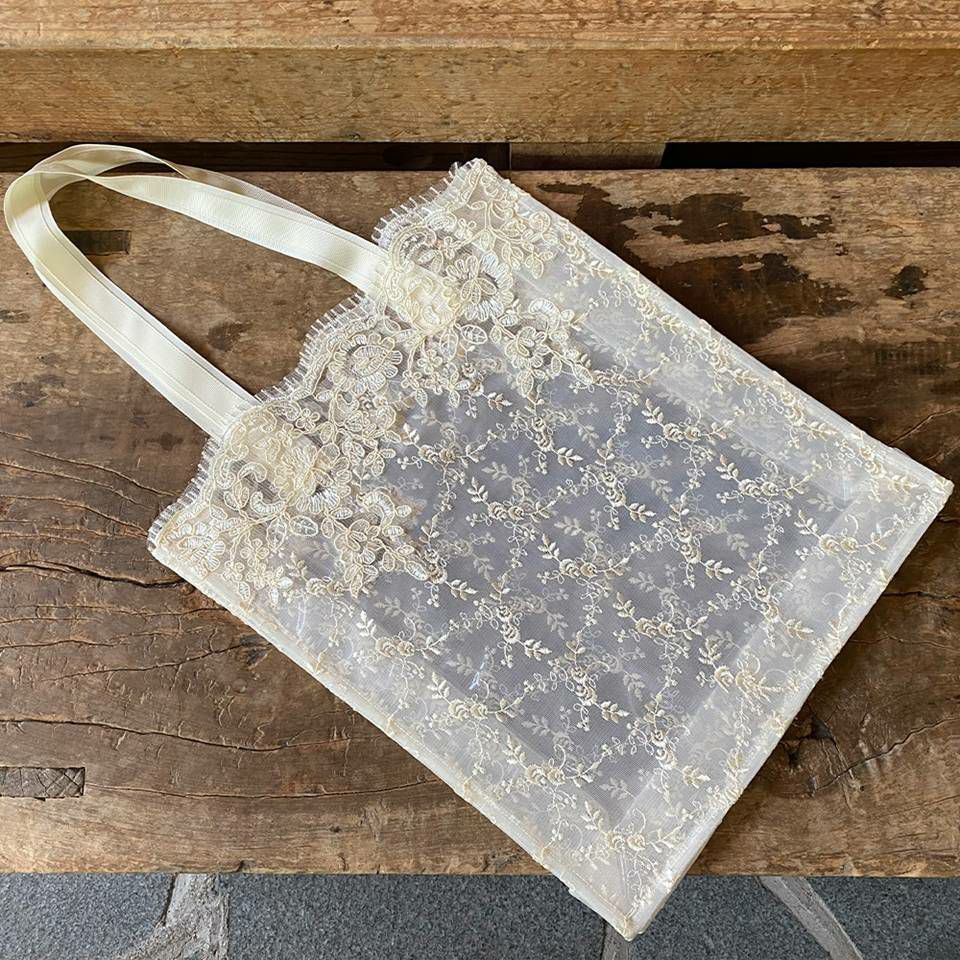バッグ ベージュ ビニール レース サブバッグ ファブリック 刺繍 ファッション雑貨 画像4