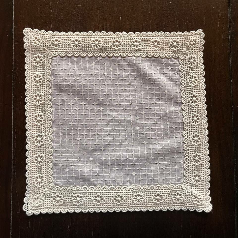 ドイリー 正方形 花瓶敷 ピンク ファブリック レース 刺繍 インテリア雑貨 画像4