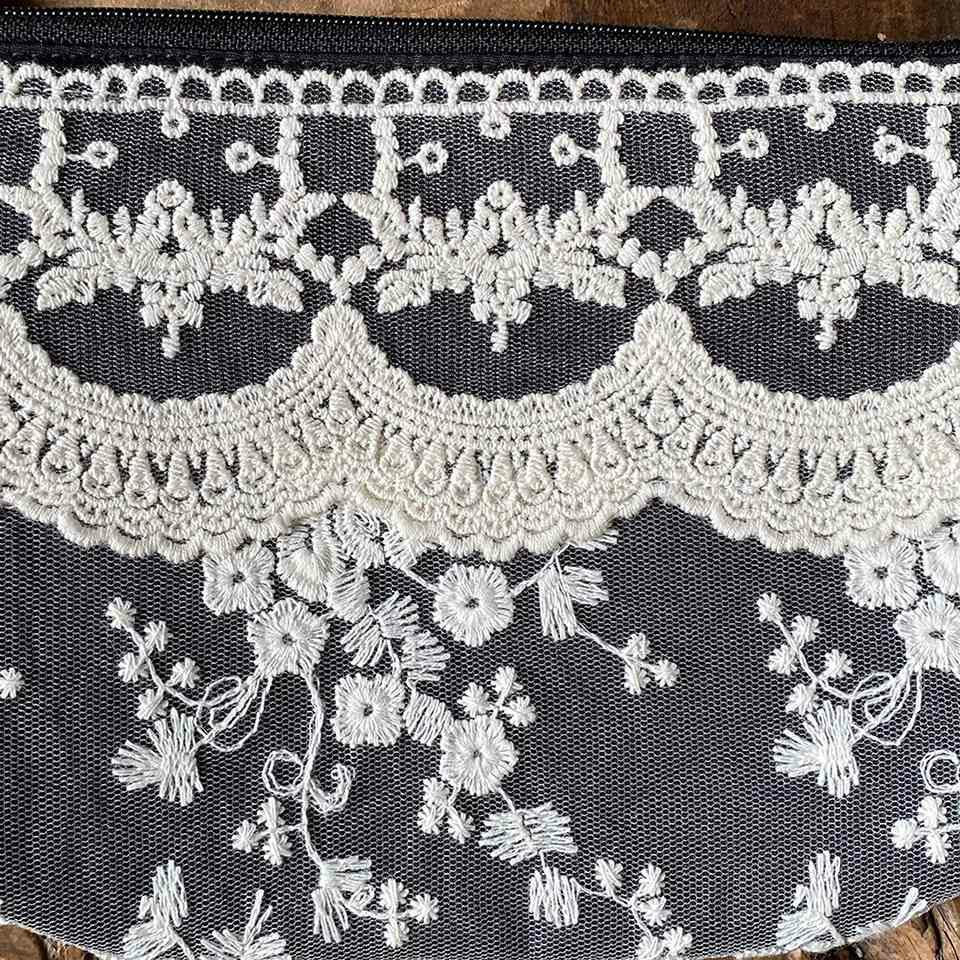 ポーチ 化粧ポーチ ファブリック レース 刺繍 ファッション雑貨 画像2