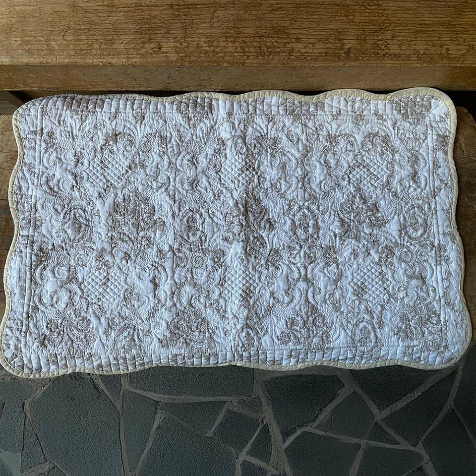 マット 敷物 キルト ベージュ 布製 インテリア雑貨 画像3