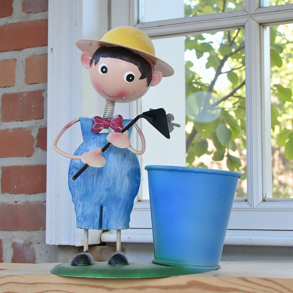 ヨーロピアン ガーデニング オブジェ ミニ 庭仕事の少年 画像2